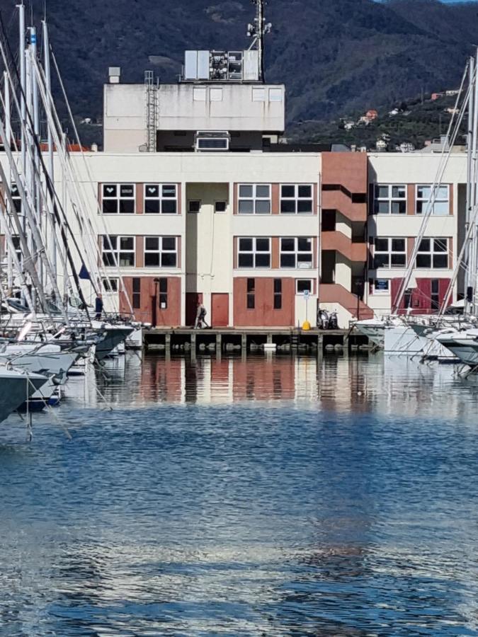 Albergo Stella Di Mare Lavagna Luaran gambar