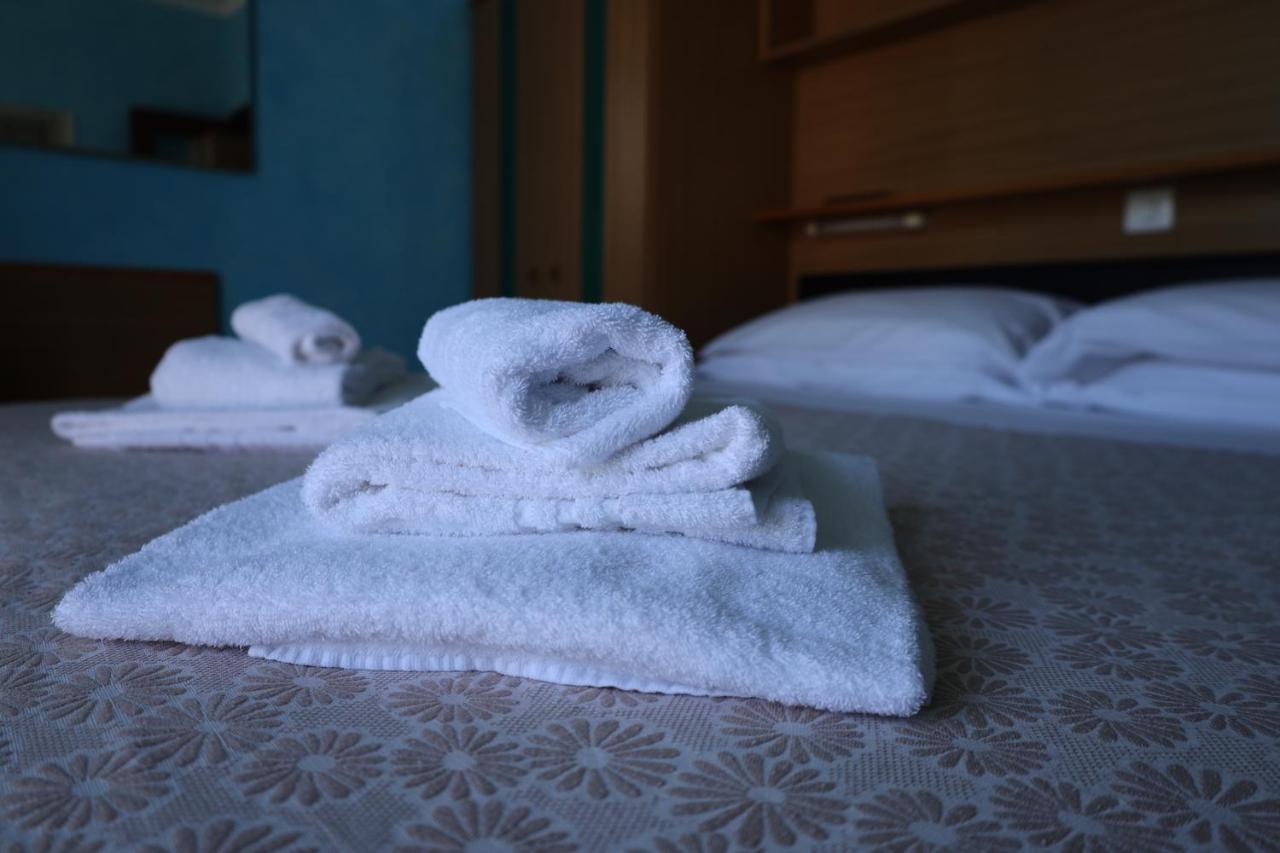 Albergo Stella Di Mare Lavagna Luaran gambar