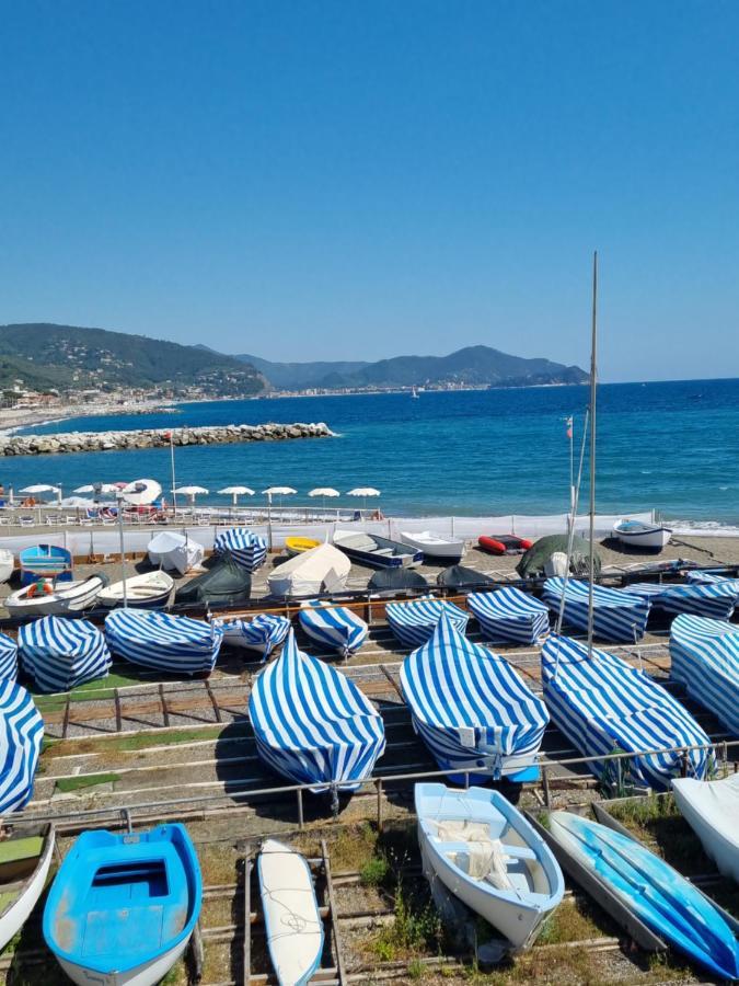 Albergo Stella Di Mare Lavagna Luaran gambar